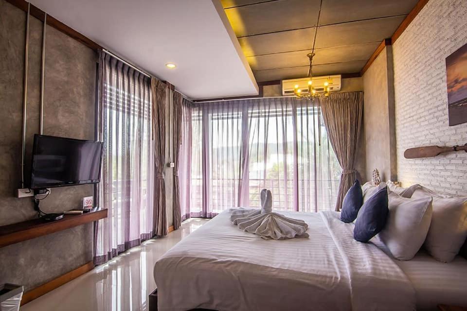 Windy Seaview Resort Chao Lao Beach Exterior photo
